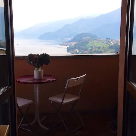 Bella Vista Di アパート